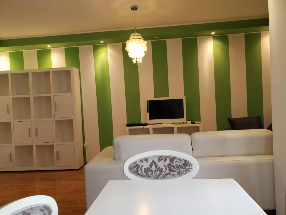 Bozovic Appartement Bečići Buitenkant foto